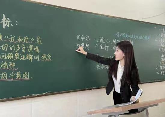 ea9163f120da6421644a2d56e8e1f13.jpg
