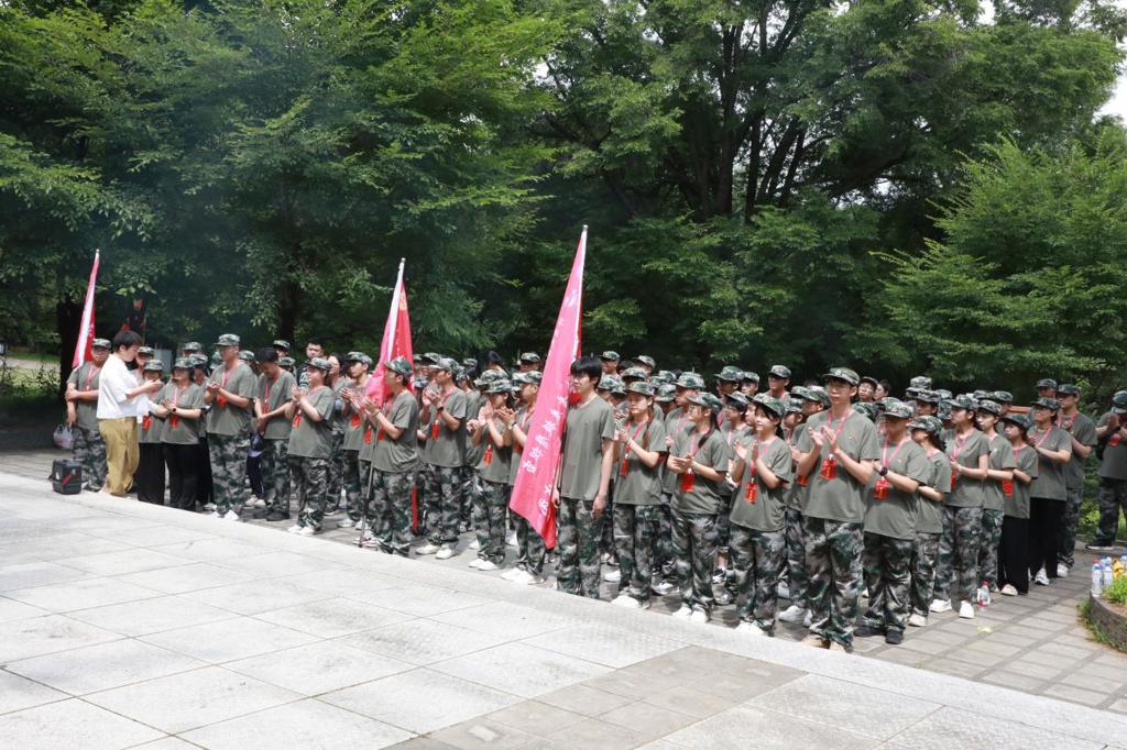 7.24辉南金伯阳将军烈士陵园现场教学